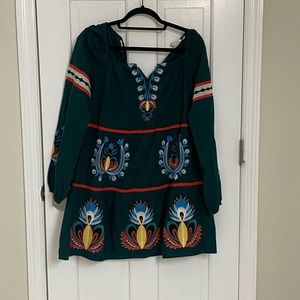 Green dress, Size: Medium. Letmebe